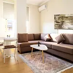 Home Inn Apartment 2 Near City Center